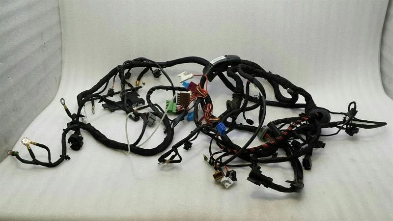 MERCEDES W222 RHD Front Wiring A2225406300 RECHTSLENKER Headlight Connectors RHD