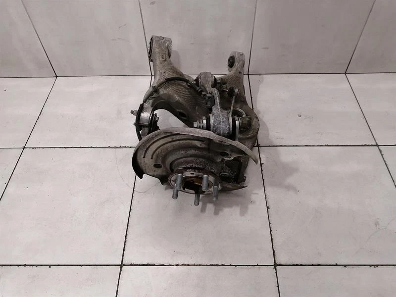 JAGUAR i-PACE X590 EV400 Left Rear Hub  T4K4812 Radlagergehäuse Hinten Links