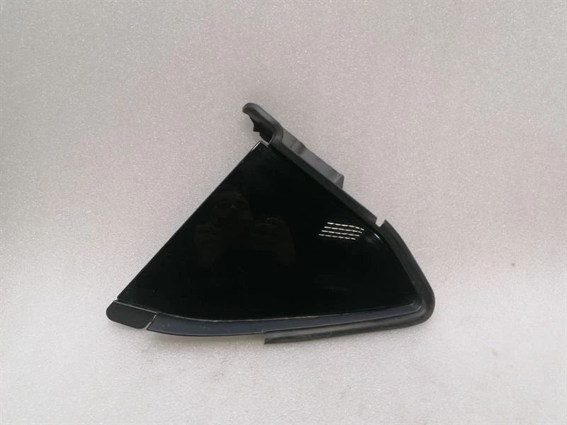 CHEVROLET CORVETTE C8 Left Rear ¼  Glass 84755878 Türscheibe ¼ Hinten LH