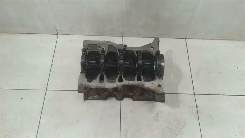 MERCEDES A Class W176  Engine Block A6070102701 MOTOR BLOK OM607 607951