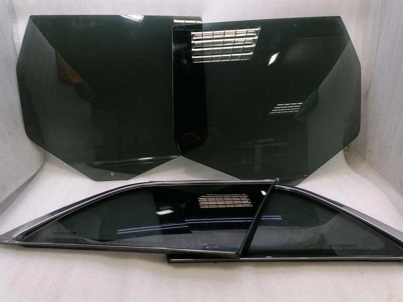 JEEP GRAND CHEROKEE WK2 MK4 Rear Glass set 68086589AA Hinten scheibe satz