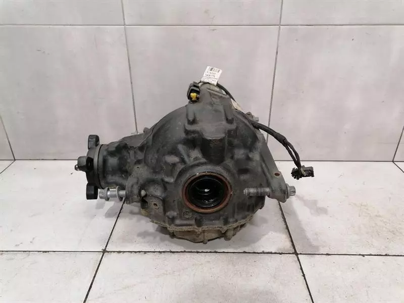 MERCEDES 4-DOOR X290 GT63S AMG Rear Diff A2903505300 Differential Hinten 3.27