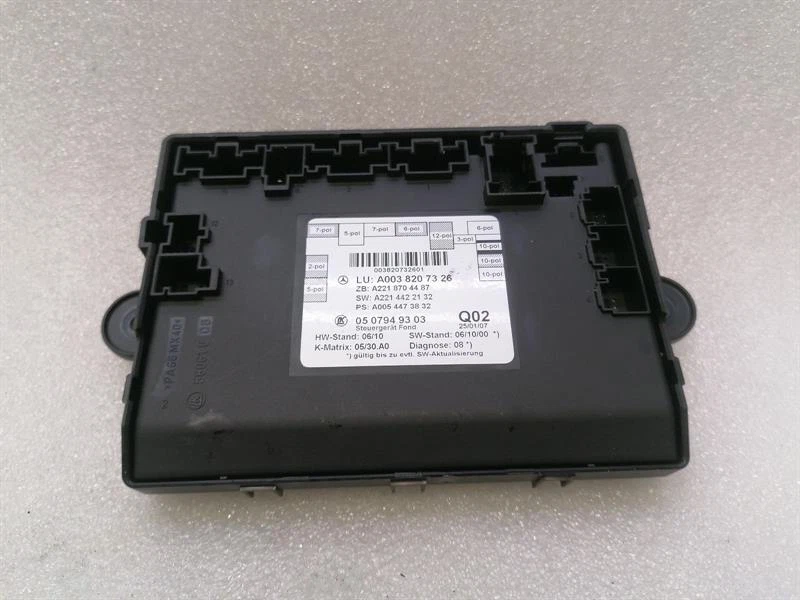 MERCEDES S W221 Rear Left Door module A0038207326 Hinten Li Tur Steuergerät