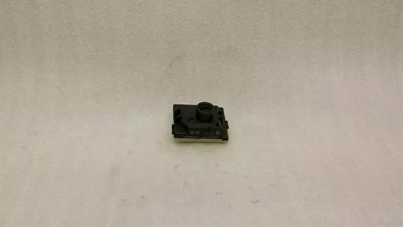 MERCEDES C Class W205 Electronic module A2059006713 Steuergerät EZS