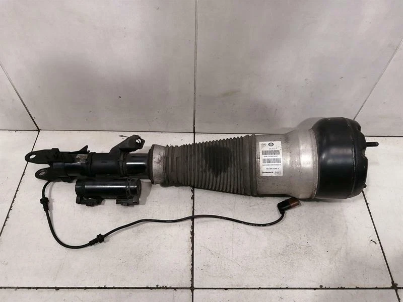 MERCEDES W222 Shock Absorber AIRMATIC A2223202000 Stossdämpfer Vorne RECHTS