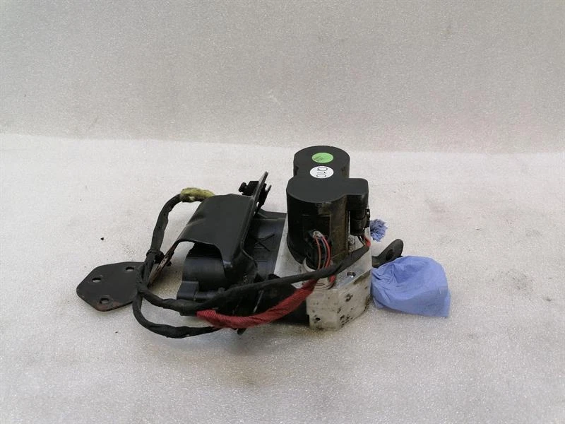 MERCEDES W221 Rear ABC Suspension Valve A2213201058 Hinten Luftfahrwerk Ventil