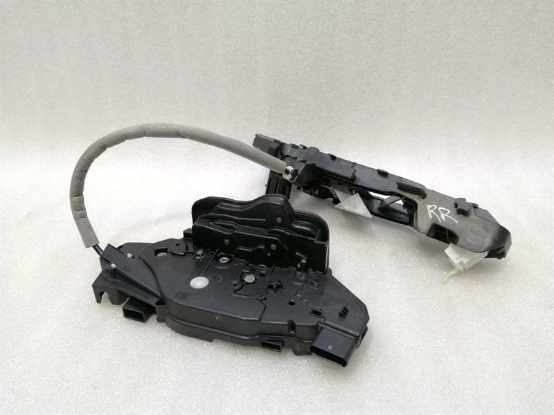MERCEDES A Class W177 RRH Door lock A0997303701 Türschloss Hinten Rechts