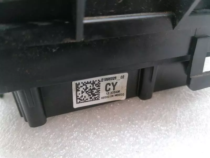 CHEVROLET CORVETTE C6 Fuse Box 21996326 Sicherungskasten - Image 3