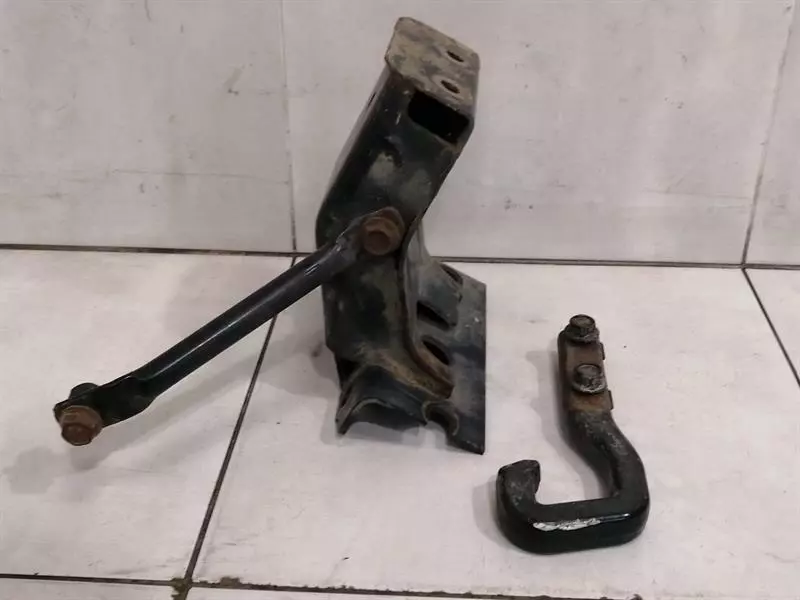 JEEP GRAND CHEROKEE WK2 MK4 Tow Hook 68044680AC Abschleppöse haken