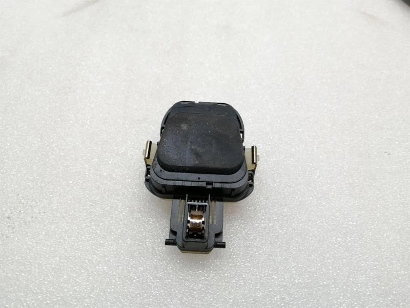MERCEDES S-class W222 Rain Sensor A2229000019 Regensensor