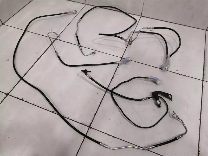HARLEY-DAVIDSON STREET GLIDE FLHX  Brake caliper  line set Bremsleitung satz