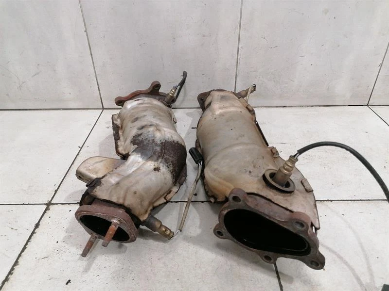 NISSAN GT-R R35 PRIMARY Catalytic Converter Set B08B2JF00A Katalysator UPSTREAM