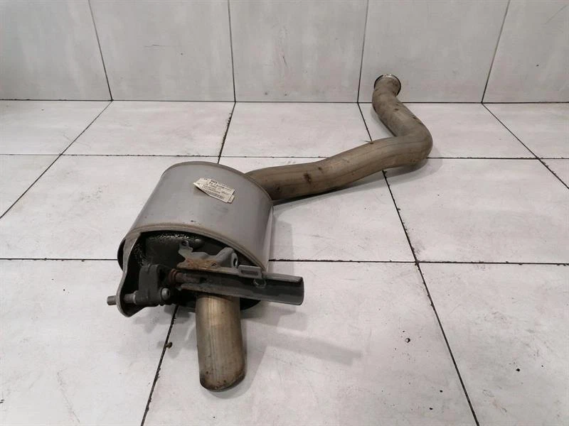 MERCEDES C W205  Exhaust silencer A2054906921 Auspuff Endschalldämpfer OM651