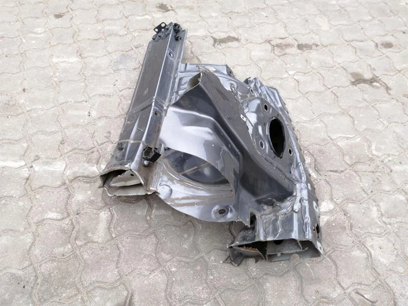 MERCEDES A Class W176 Right Front Chassis Leg A2466200861 Rechts Vorne Radhaus