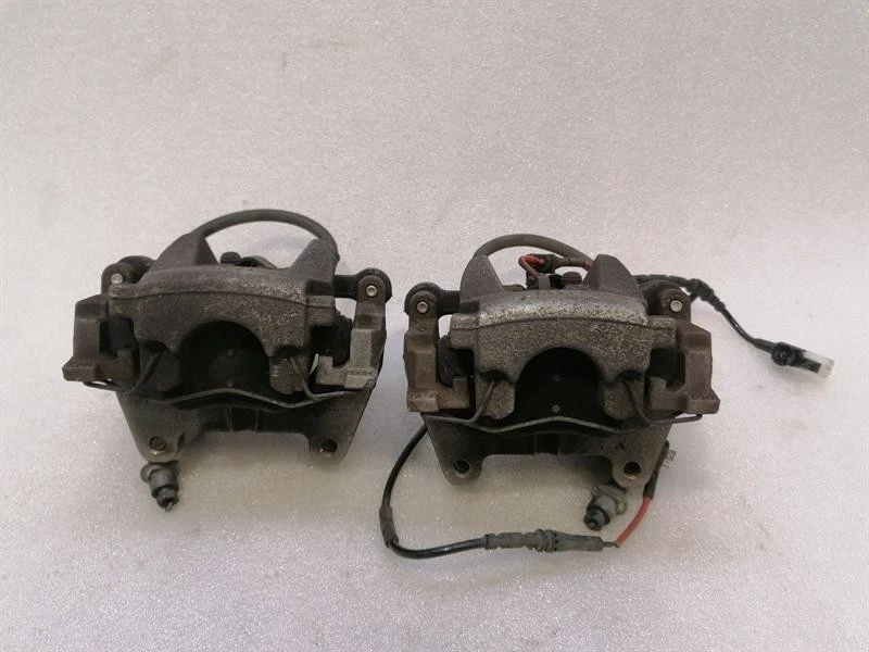 JAGUAR i-PACE X590 EV400 Brake caliper REAR SET T4K8131 Bremssattel HINTEN SATZ