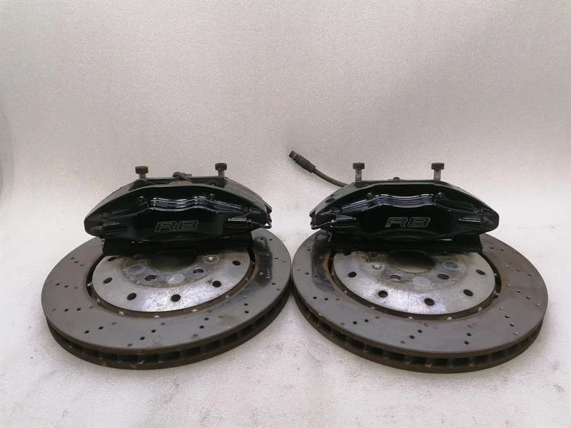 AUDI R8 TYPE 42 V10 5.2 SPYDER Rear Brake set 420615407 Bremsanlage hinten satz