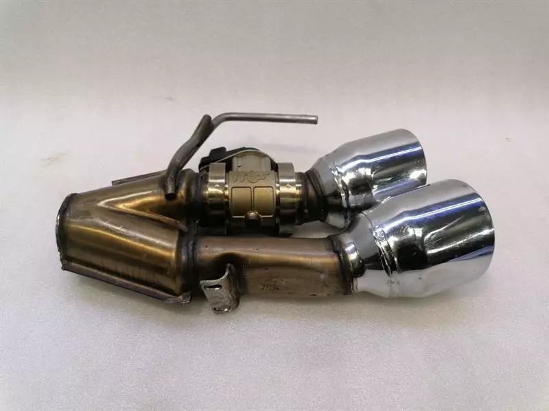 CHEVROLET CORVETTE C7 Z06  Exhaust silencer Magnaflow Auspuff  FLAP END TIP