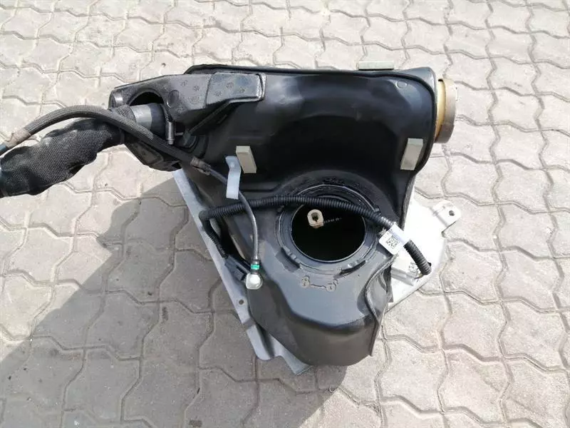 CHEVROLET CORVETTE C7 LEFT Fuel Tank 23448030 Kraftstofftank LINKS - Image 4