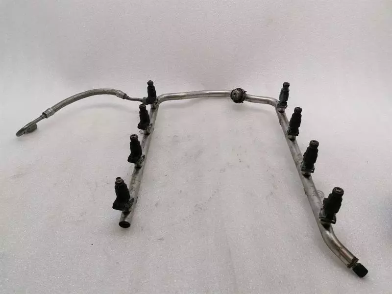 MERCEDES SL55 AMG R230 Fuel Rail A1130700895 Einspritzleiste Rohr Verteiler M113