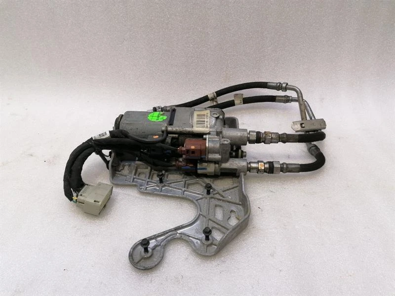 CHEVROLET CORVETTE C7 Oil Pump Diff 23386872 Ölpumpe Ölzusatzpumpe HINTERES DIFF - Image 4