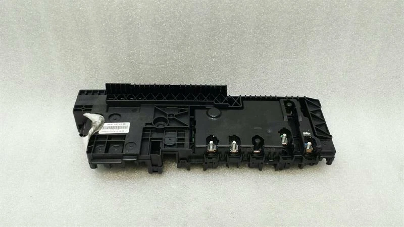 MERCEDES V-class W447 Fuse Box A4475404326 Sicherungskasten