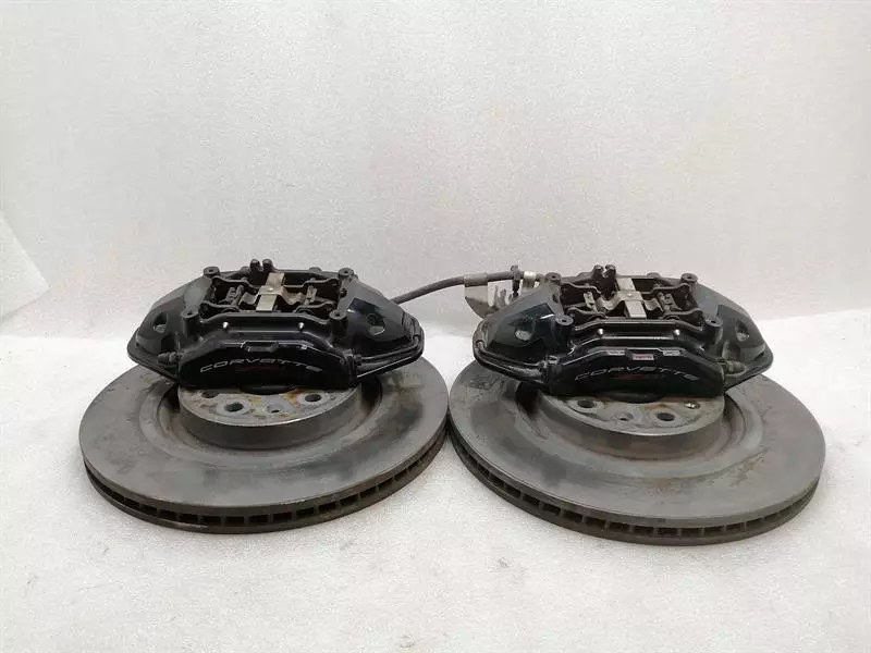 CHEVROLET CORVETTE C8 Brake caliper SET REAR 84777501 Bremssattel HINTEN SATZ