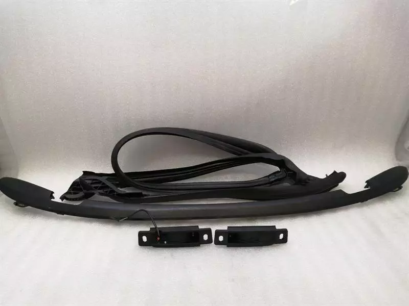 CHEVROLET CORVETTE C7 Windshield Seal 84367842 Windschutzscheibendichtung Cabrio