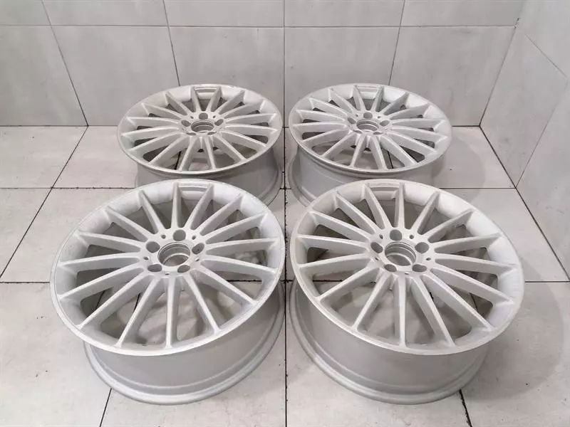 MERCEDES A Class W176  Alloy Wheel A1764010502 AMG SET Alufelge SATZ