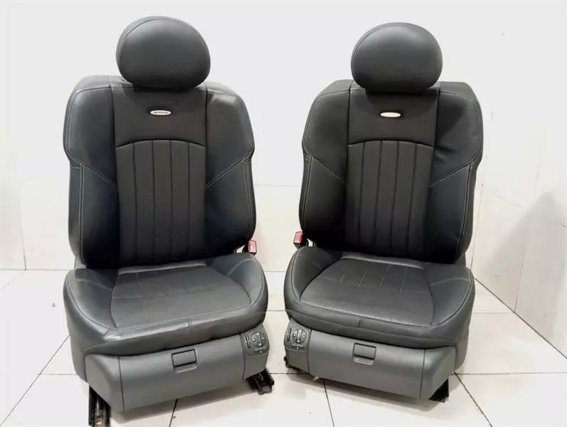MERCEDES E Class W211 Seat INTERIOR AMG Sitz WAPPEN LOGO LEDER LEATHER