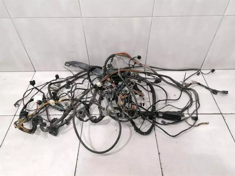 MERCEDES SL500 R230 Wiring Loom A2305408809 Kabelbaum M113 ENGINE BAY