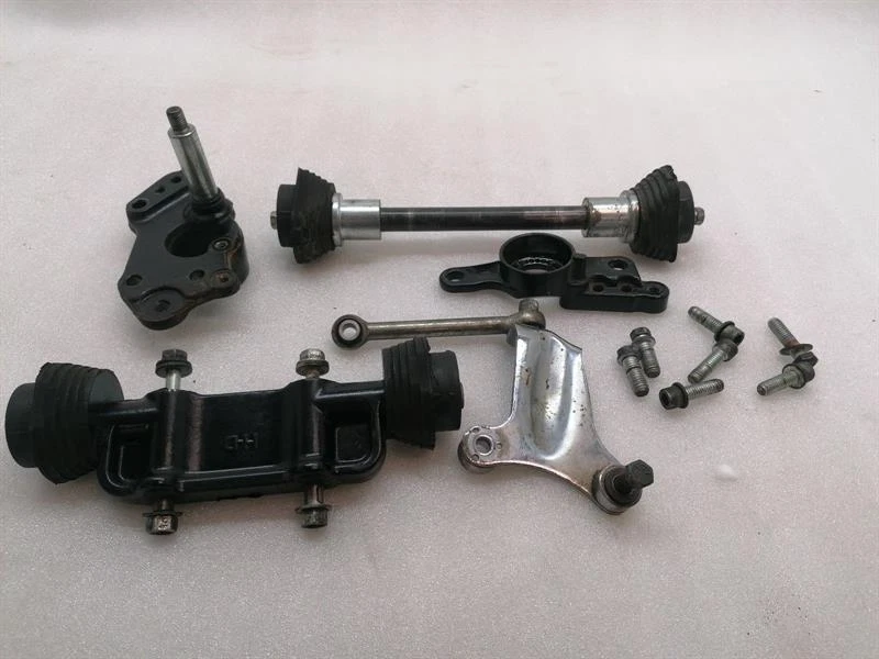 HARLEY-DAVIDSON TOURING Engine mount 47159-09BHP Motorhalter 16400005 47540-11