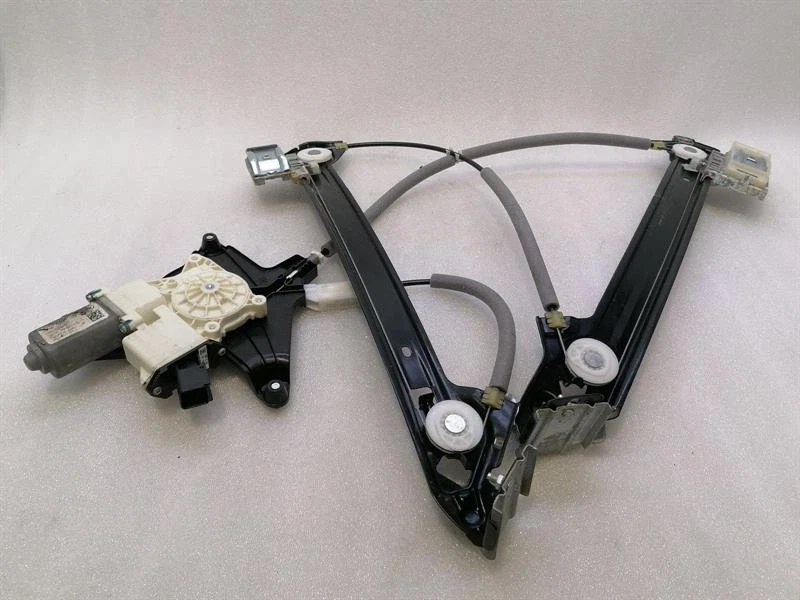 FORD MUSTANG MK6 S550 Left Front Door Winder FR3Z-6323209-C Fensterheber vorne L