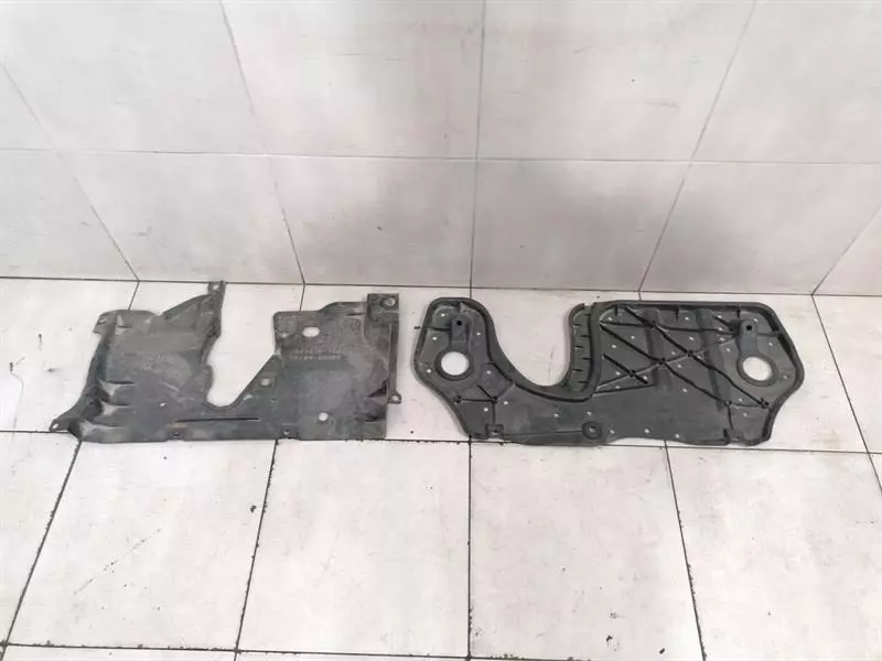 LEXUS RX RX450h AL20 UNDERTRAY 58166-48050 Unterbodenverkleidung
