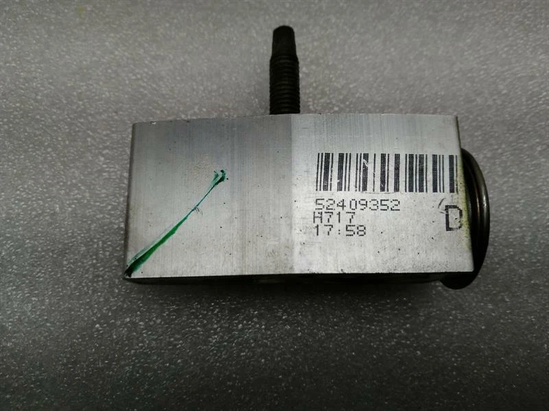 CHEVROLET CORVETTE C6  A/C Pipe 22759527 Klimaleitung Klima Klimaanlage - Image 2