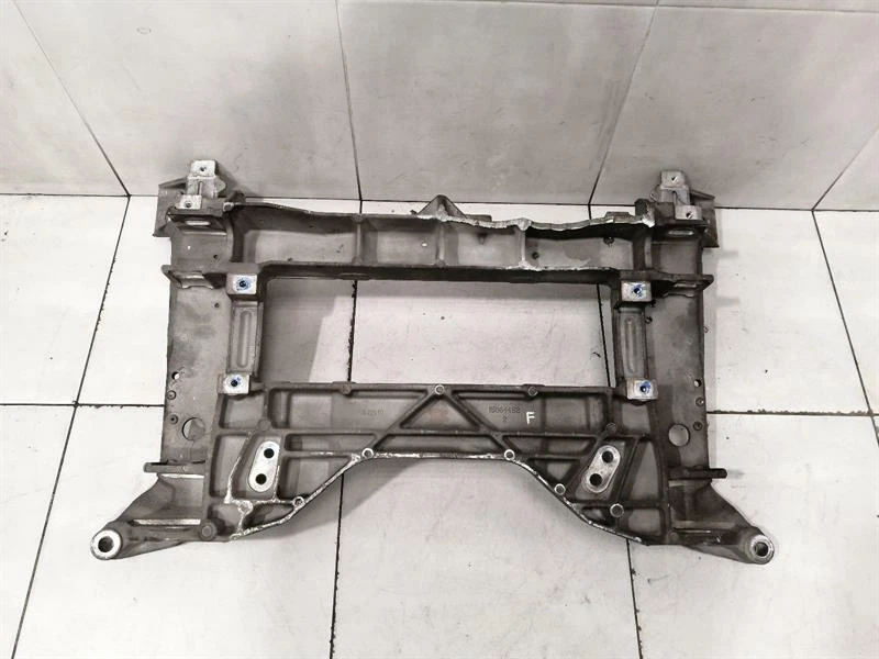 CHEVROLET CORVETTE C6 Beam Subframe Front 15864492 Vorderachsträger
