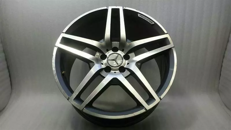 MERCEDES S-class W221 Alloy Wheel Alufelge 20x9.5J Not Original