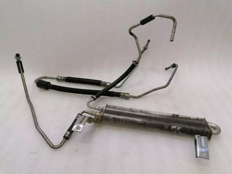 CHEVROLET CORVETTE C6 Power steering radiator 26097526 Servoölkühler