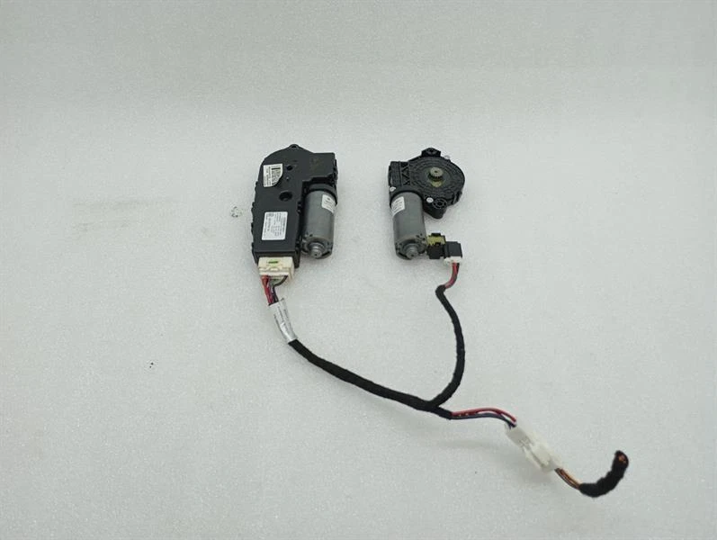 MERCEDES C Class W205 Sun Roof Motor A2059001024 Schiebedachmotor SATZ