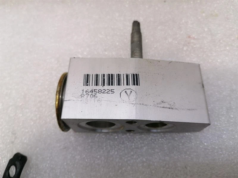 CHEVROLET CORVETTE C7  A/C Pipe Set 23177282 Klimaleitung Klima Klimaanlage Satz - Image 6