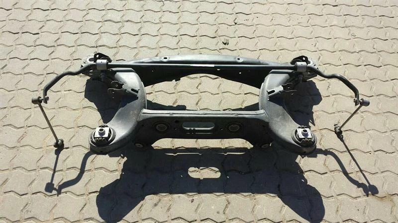 MERCEDES C Class W205 Subframe Rear A2053507207 Achsrahmen Hinterachse.
