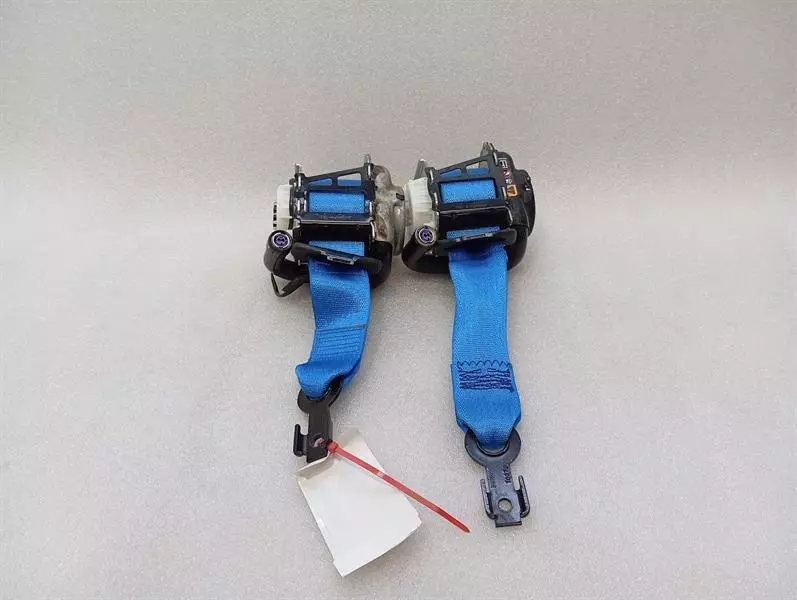 CHEVROLET CORVETTE C8 RAPID BLUE seatbelt set 84583842 Gurt 84753985 COUPE TARGA
