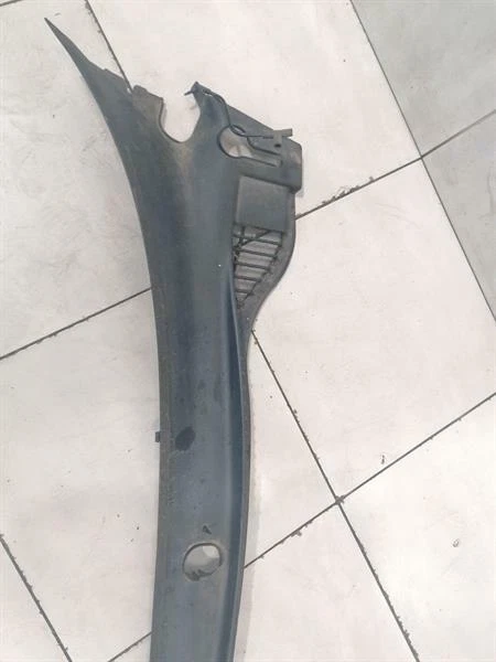 CHEVROLET CORVETTE C6 15242376 Abdeckung Scheibenwischer Windshield Cowl Panel - Image 6