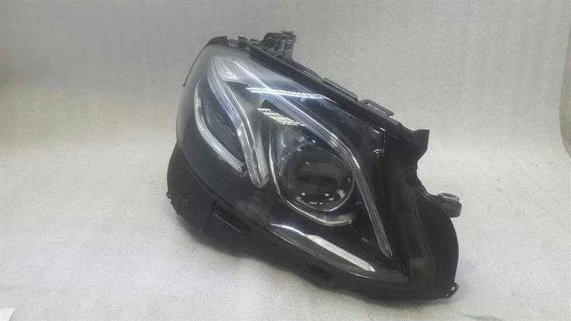 MERCEDES A238 W213 Right Headlamp A2139066604 Scheinwerfer RE MULTI beam