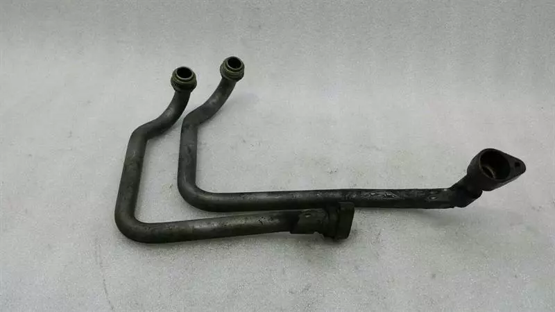 MERCEDES CLS W219 CLS63 AMG Oil Pipe A1561802920 Schlauch Öl leitung
