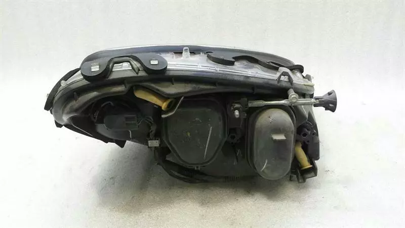 CHEVROLET CORVETTE C6 Left Headlamp 20789683 Scheinwerfer LI XENON Victory RED - Image 4