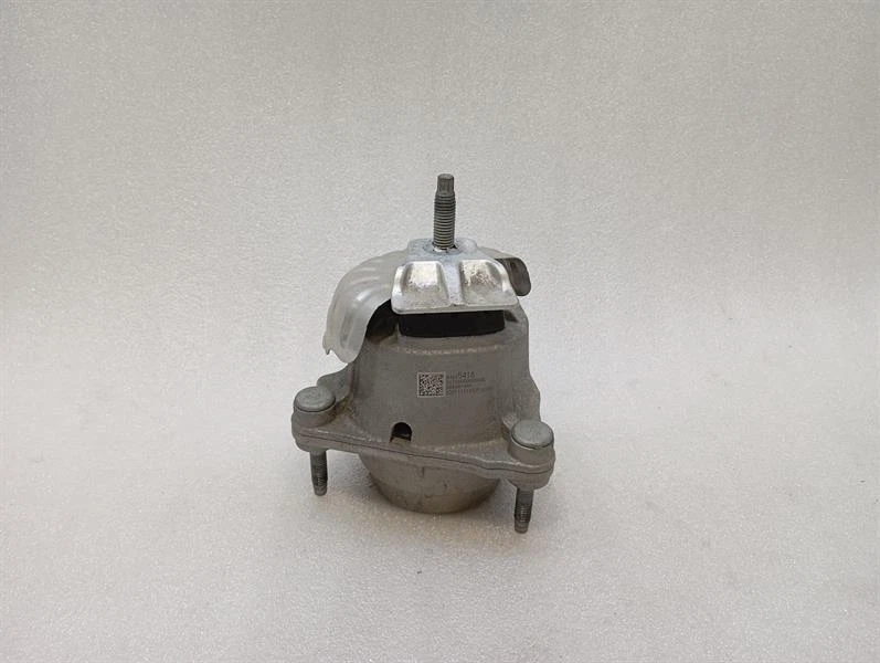 CHEVROLET CORVETTE C8  Gearbox mount 84675416 Getriebehalter