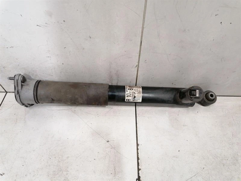 MERCEDES E Class W212 Shock Absorber Rear A2123202630 RIGHT Stossdämpfer Hinten