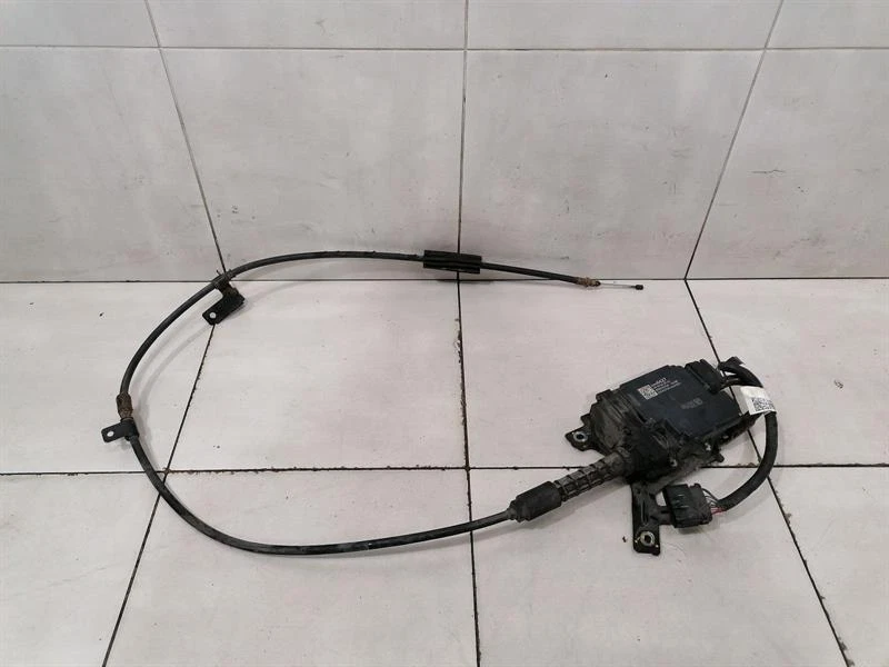 CHEVROLET CORVETTE C7 Park Brake Motor 23436427 STELLMOTOR PARKBREMSE