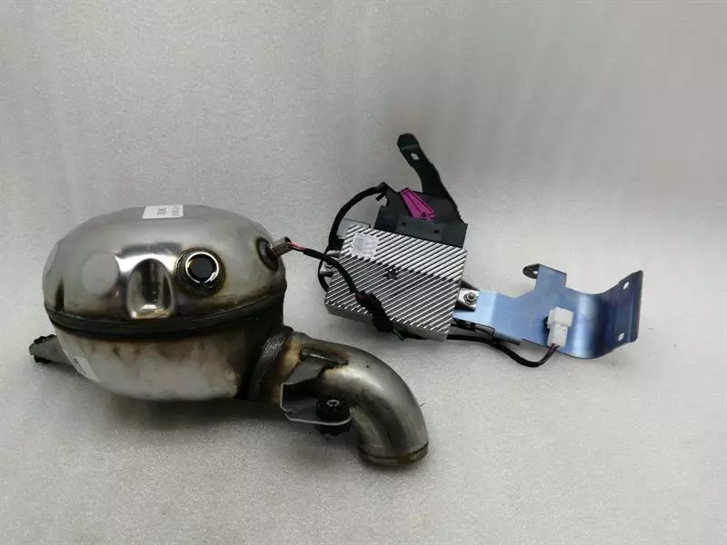 MERCEDES SL R231 Exhaust Sound generator A2319069000 Auspuff Soundgenerator U78