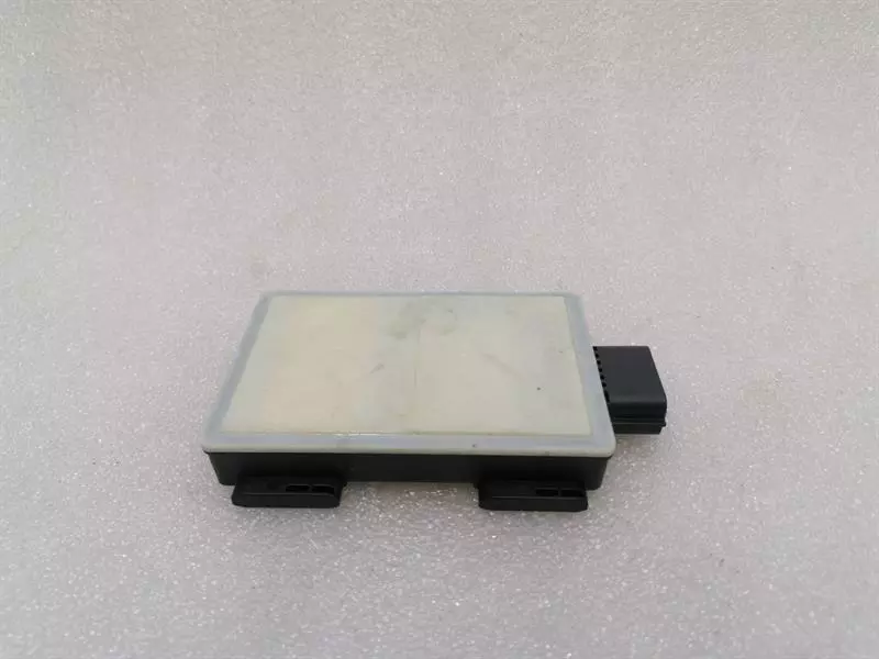 JAGUAR i-PACE X590 EV400 Radar Sensor M8E2-14F152-AF Radarsensor